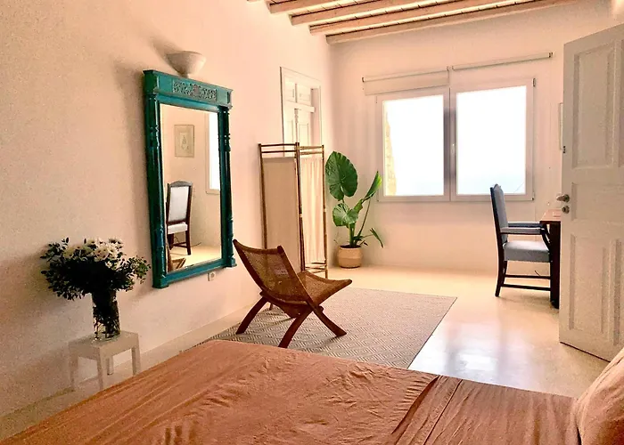 Magdalena Mykonos * Agios Ioannis Diakoftis