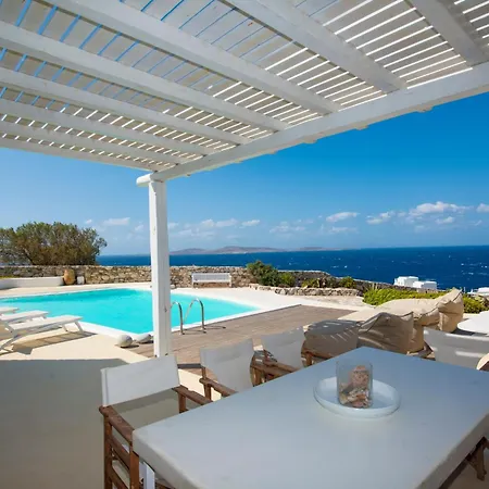 Magdalena Mykonos * Agios Ioannis Diakoftis